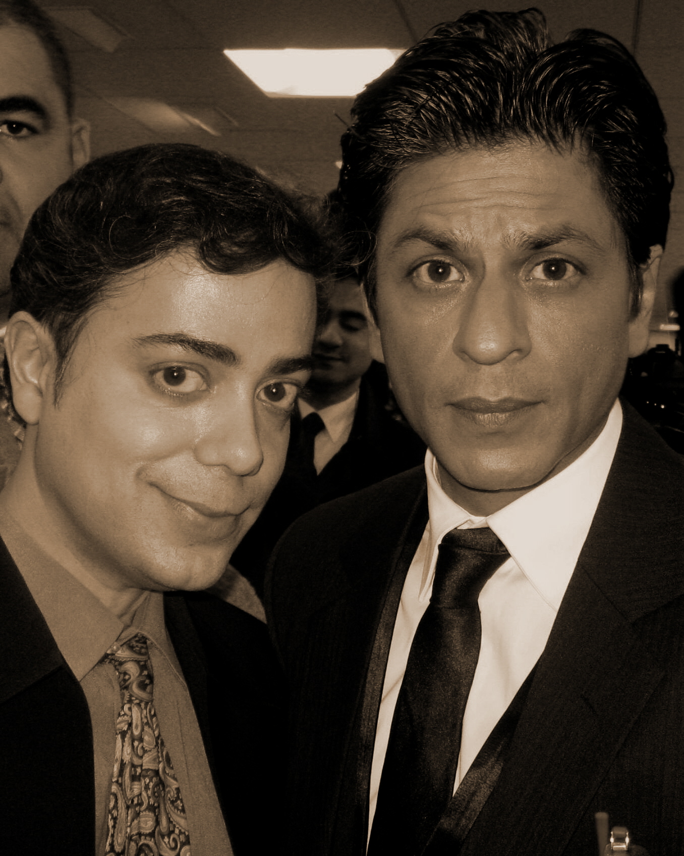 ravishahrukhkhansepia - The King of Bollywood Continues to Rein