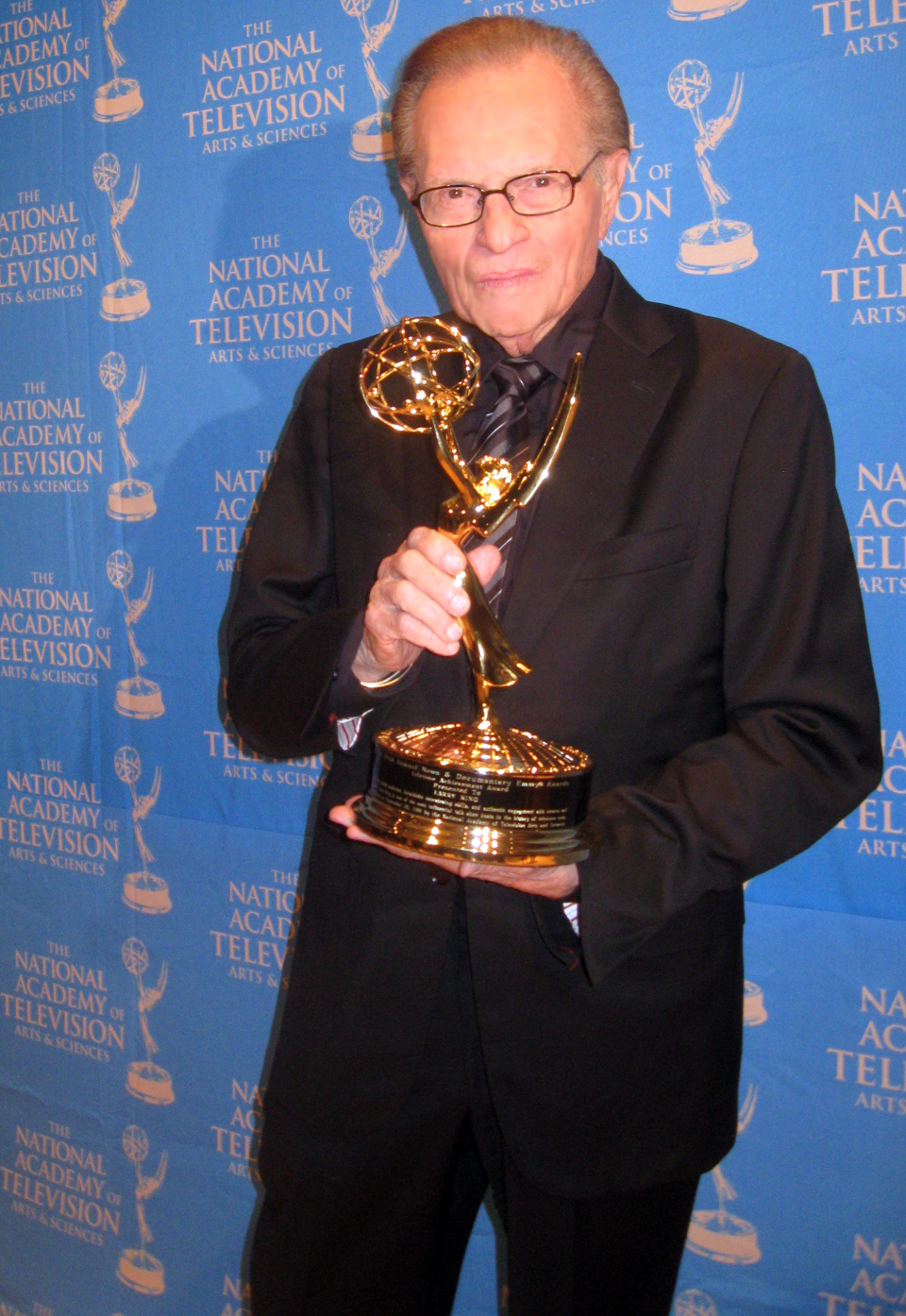 larykingsolo1 - Larry King Receives Lifetime Emmy, Wants to be Frozen & Loves The LA Dodgers!