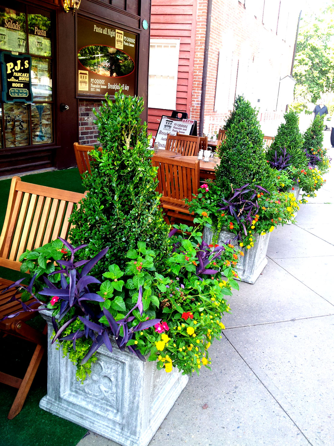 pjpancakehouse - PRINCETON, NJ - Summer Beauty In Full Swing!!