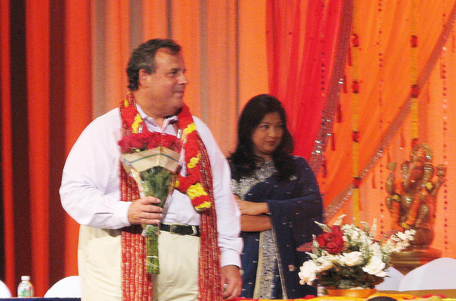 governorchristie2 - Golden Elephants Welcomed Governor Chris Christie To Indian Event